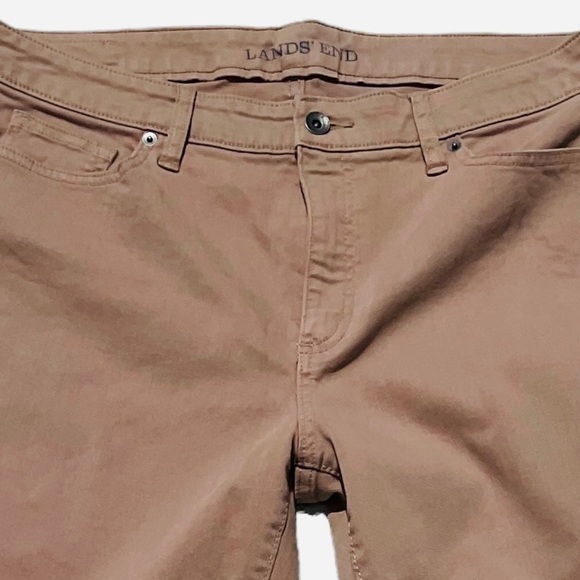 Woman Lands End Mid-Rise Slim Straight Leg Colored Denim Jeans in French Walnut - Picture 3 of 14